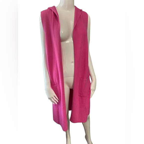Cyrus Fuchsia Knit sleeveless Cardigan - Picture 1 of 7